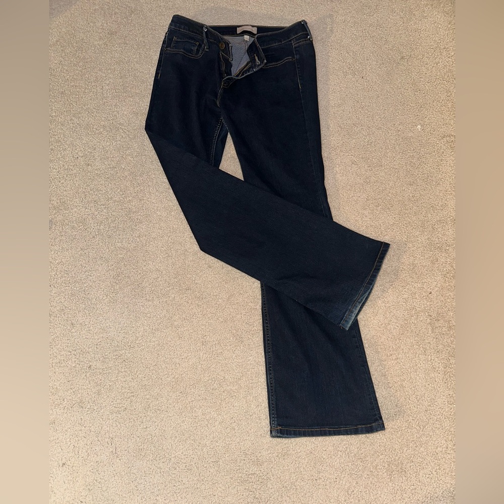 Banana Republic Bootcut Dark Blue Denim Jeans with Back Pockets- Size 12 or 31